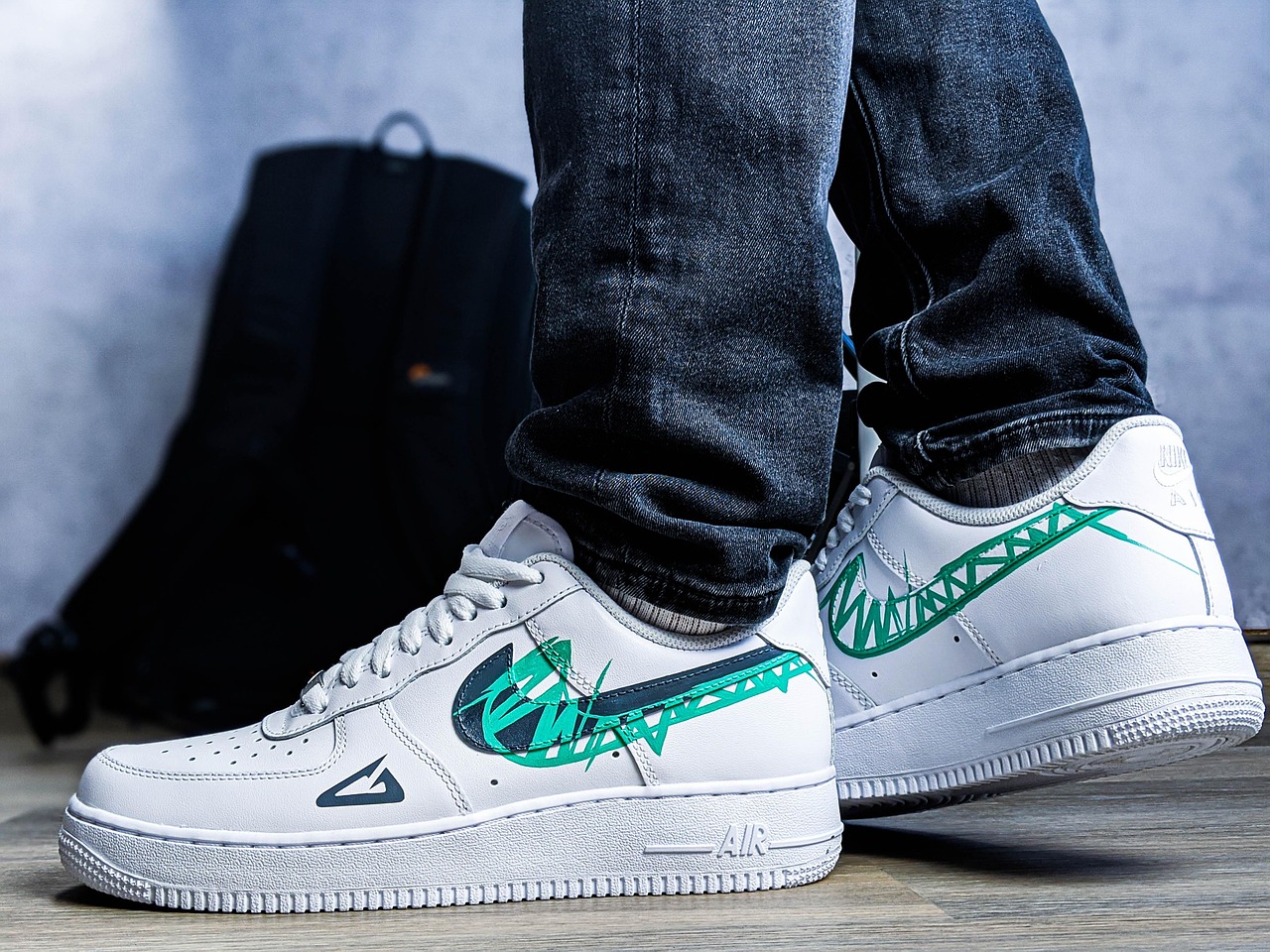 White Court Sneaker